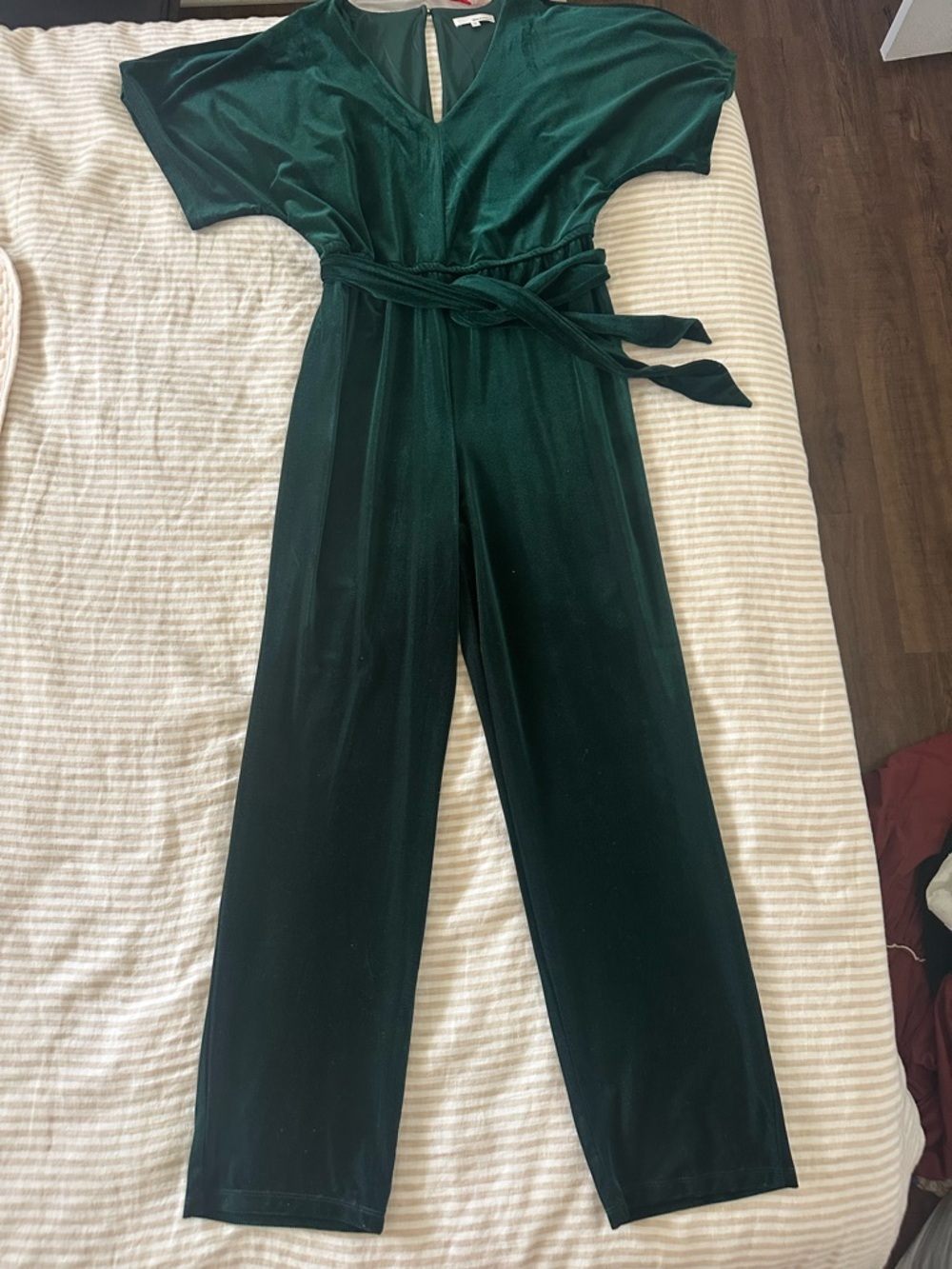 june & hudson Emerald Green Velvet V-Neck Jumpsuit with Tie Waist
